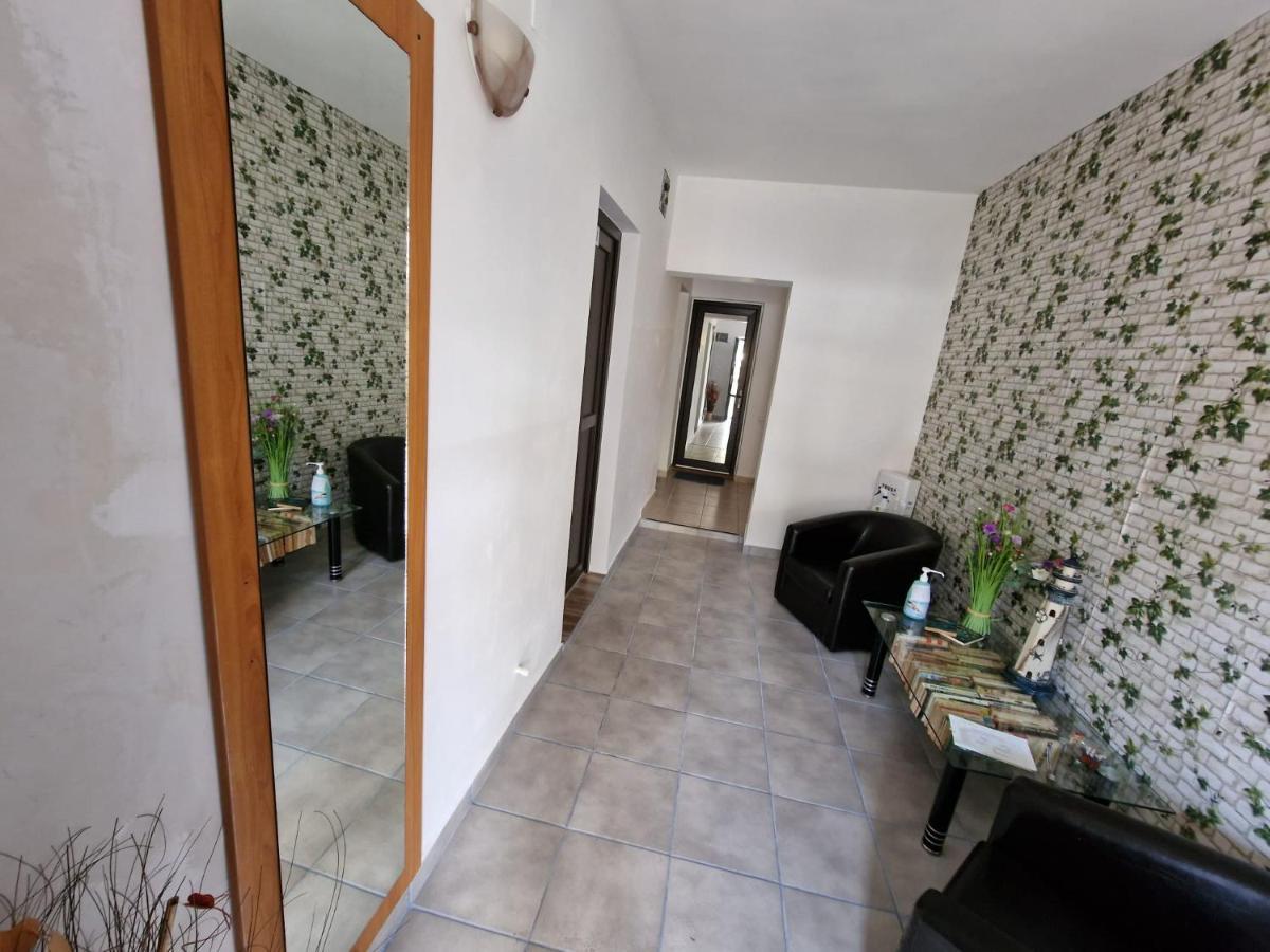 Dms Family House Hostel Eforie Sud  Ngoại thất bức ảnh